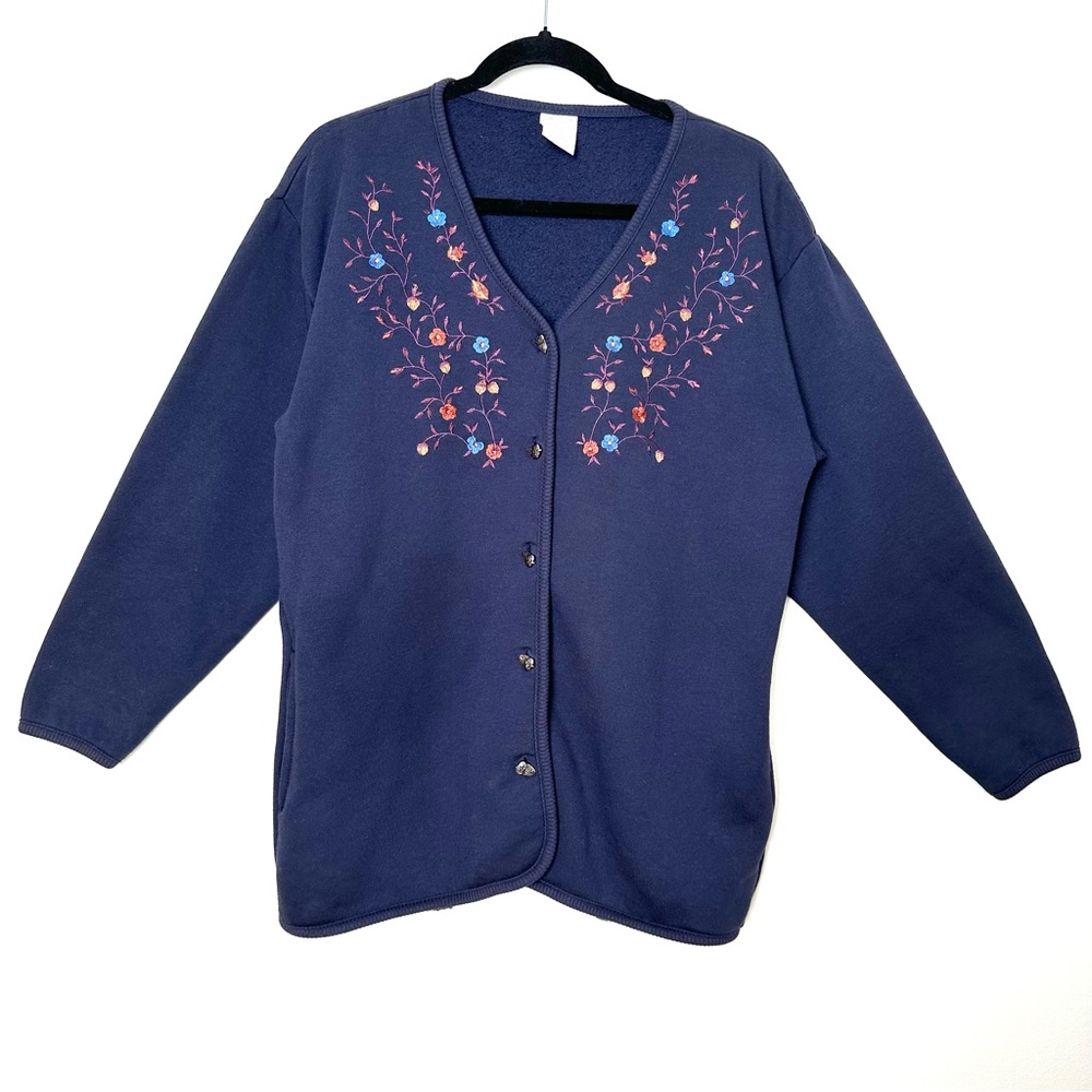 Vintage Grannycore Fall Floral Kitschy Cardigan Embroidered Acorn Button Teacher